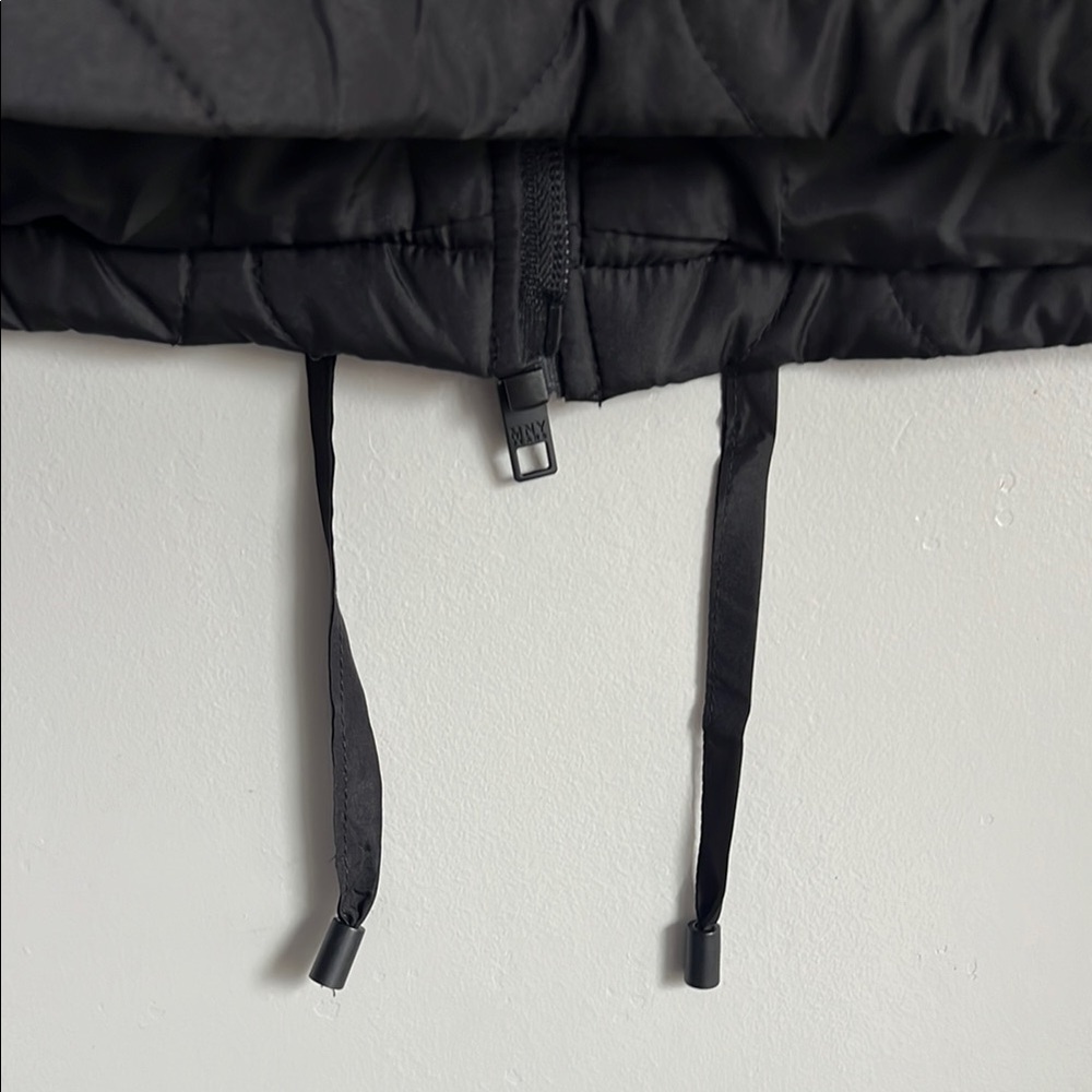 New With Tags Black Marc New York Puffer Vest Size Medium - Picture 7 of 8